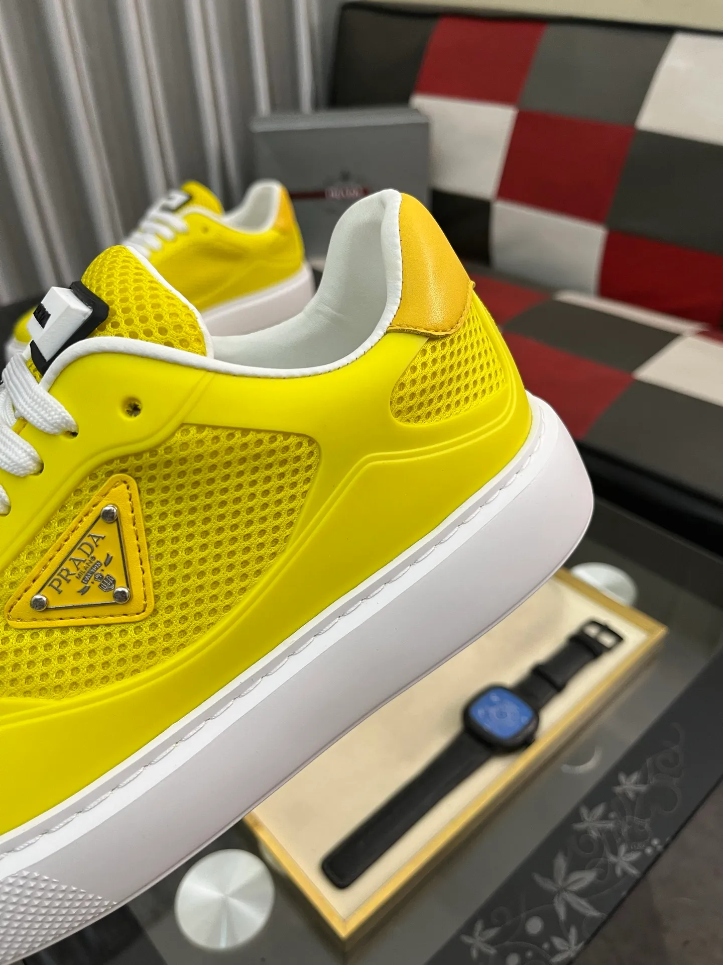 Men's shoes 💰580⌚️⌚️【PRADA】Prada - high-end quality original order 🔍🔍🔍 casual sports shoes - upper: imported 🔝 Napa calfskin, pebbled calfskin, branded glue hollow mesh canvas, shoe body sewn with branded metal fasteners - lining: water-dyed cowhide - outsole: ultra-light TPU foam rubber; two-color molded outsole -Ultra-high quality control, fine workmanship, highlighting (high-end, nobility, class) -Size: 38-445️⃣colors available